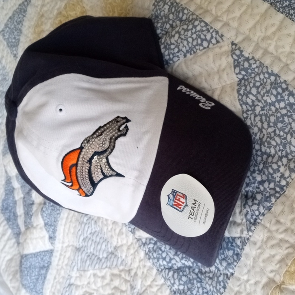 Women's Bronco Hat